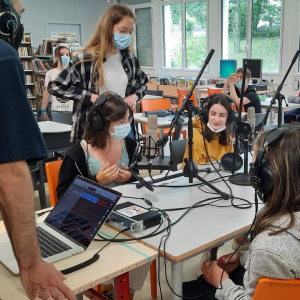 web radio