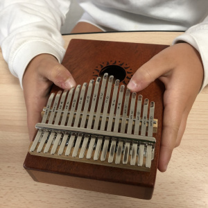 Atelier musique kalimba