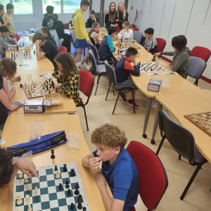 Echecs 4